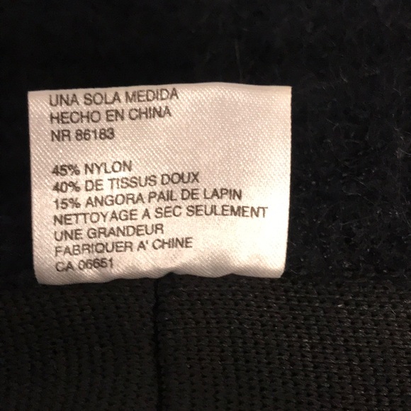 Black Angora blend boucle winter bucket hat - Picture 7 of 9